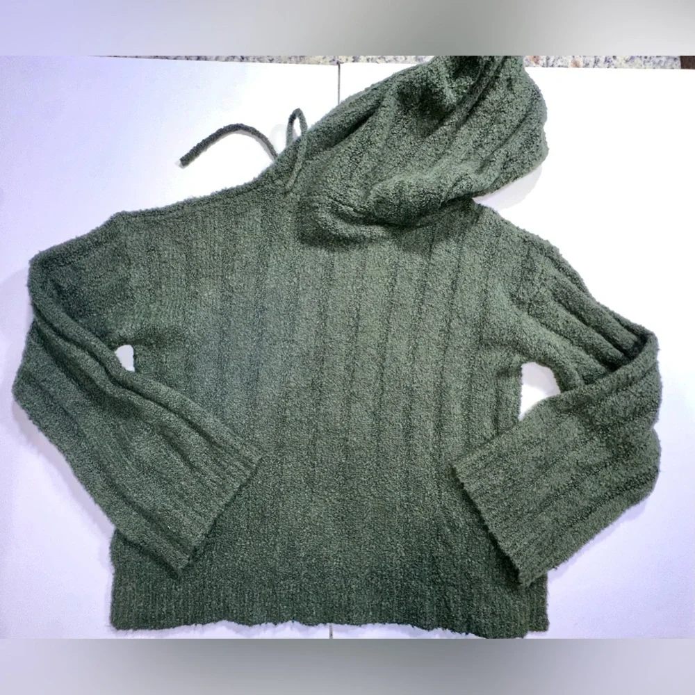 NWT ABLE Harlow Boucle hoodie sweater in Alpine‎ Green.